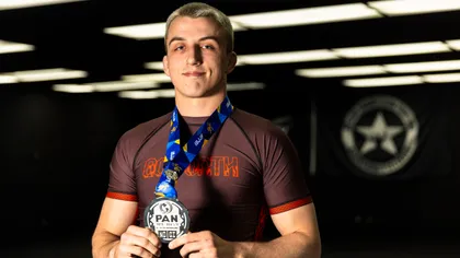 Jeff larsen featured in the rockford register star